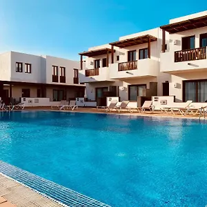  Apartment La Casa Roja