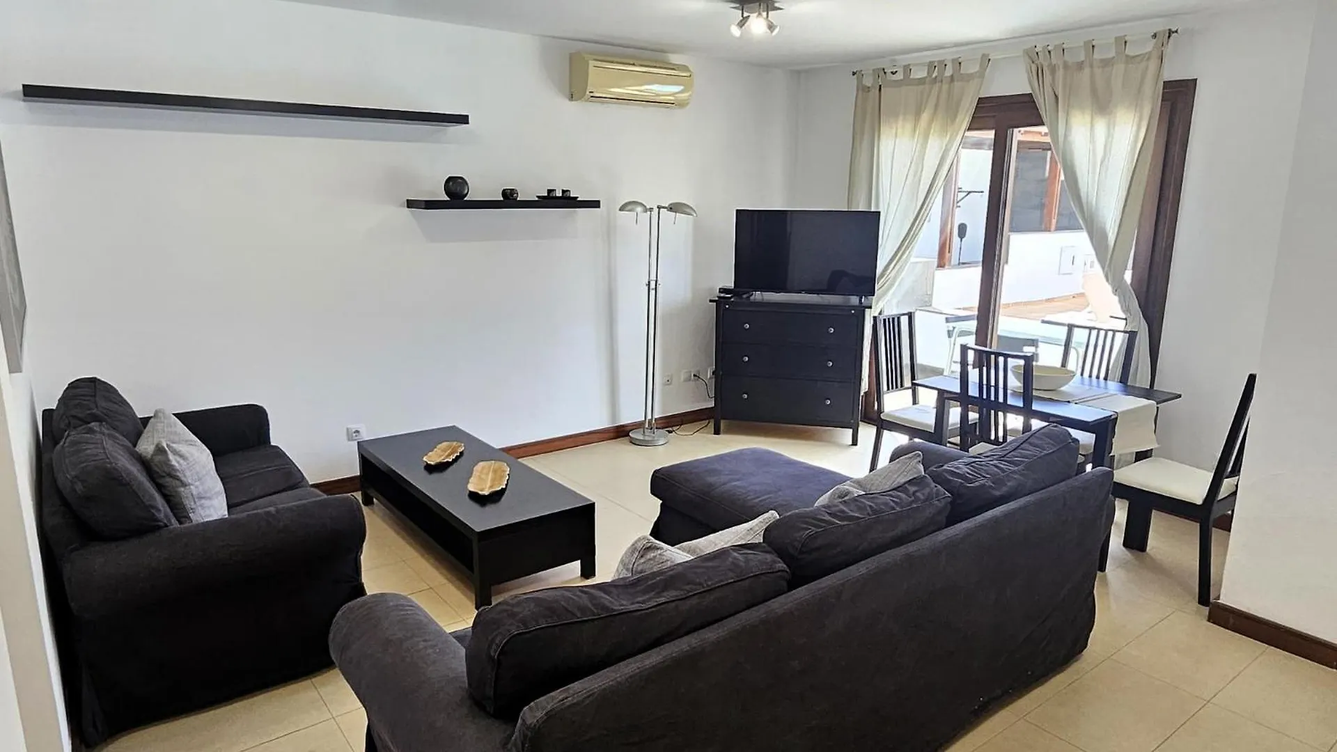 Duplex Noray Vista A La Piscina Apartment Puerto Calero Spain